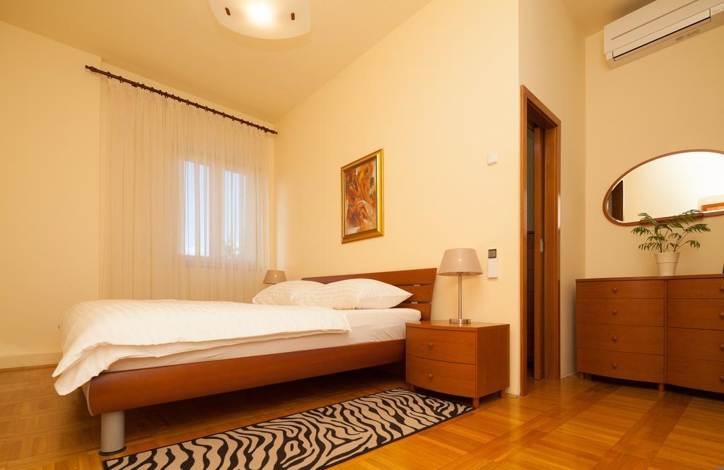 Apartment Niki ザダル エクステリア 写真